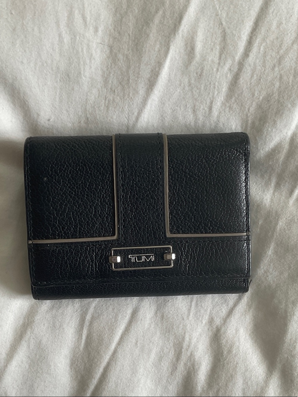 Tumi Black Leather Compact Wallet with Silver Trim